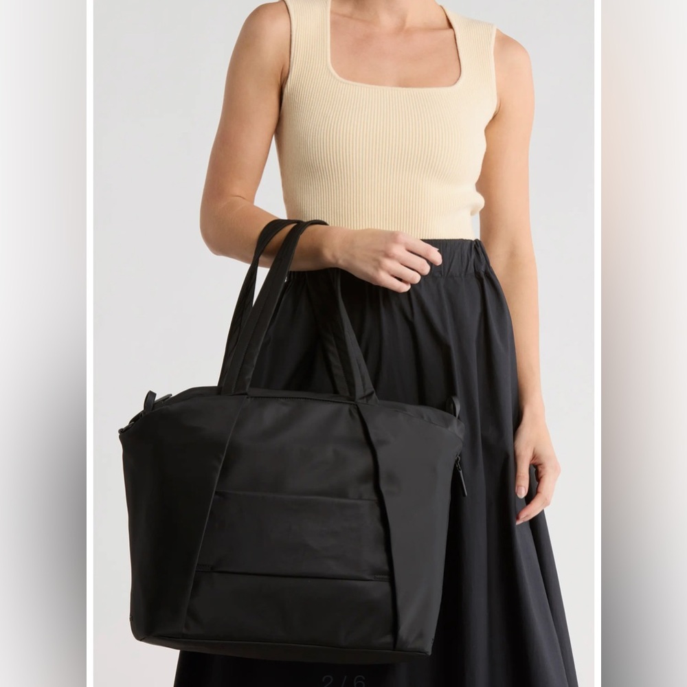 Tumi Auburne tote  Bag - Picture 7 of 7